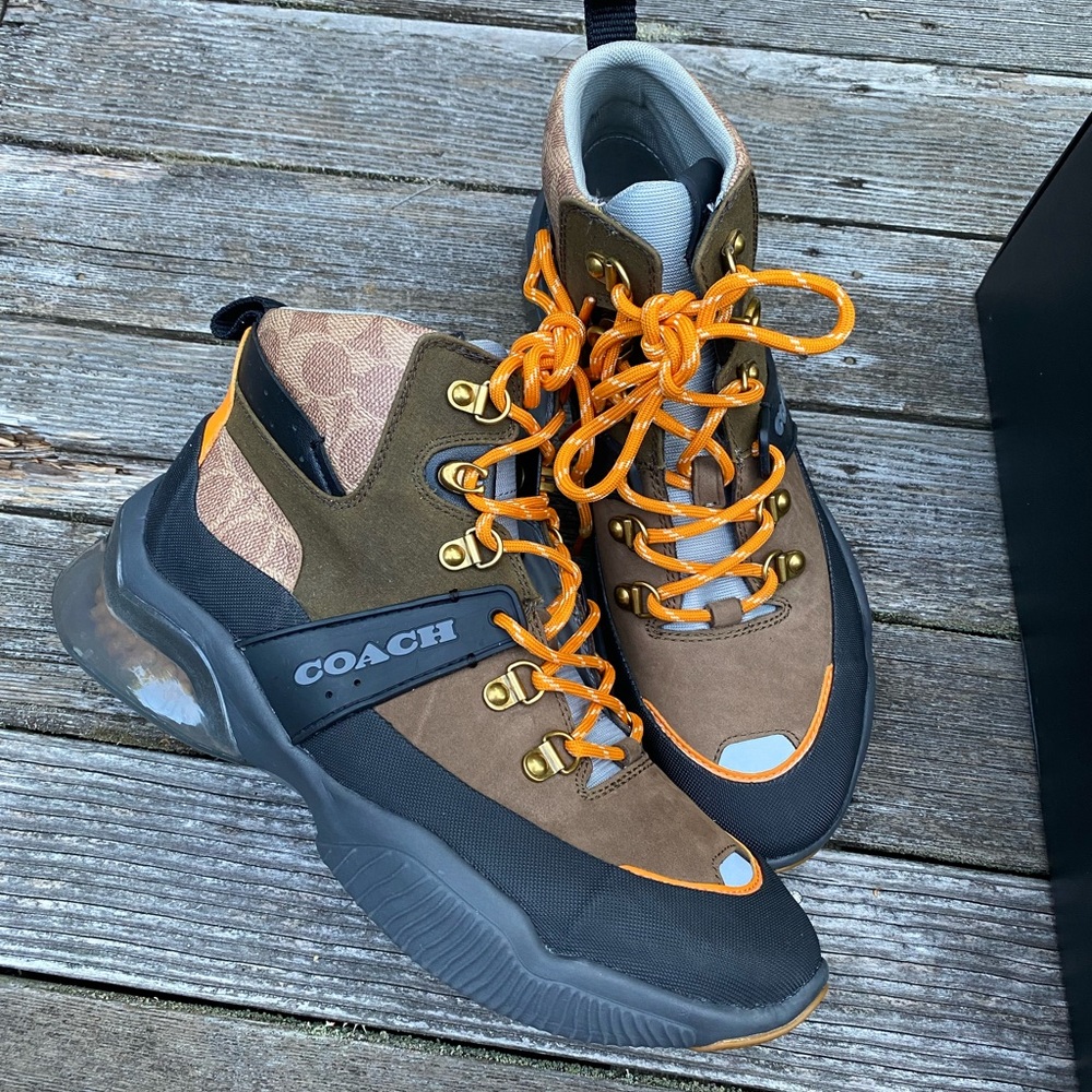 Coach Men's Chukka Boots - Brown and Black with Orange Accents
